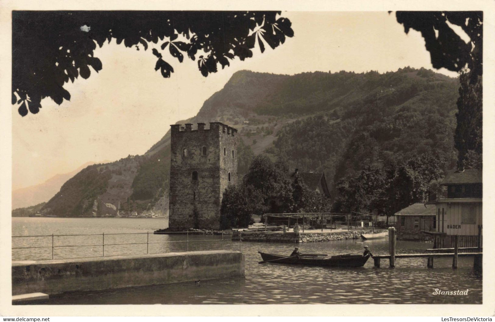 [-5%] SUISSE - Nidwald - Stansstad - Quai - Chalet de Montagnes -  Carte Postale Ancienne