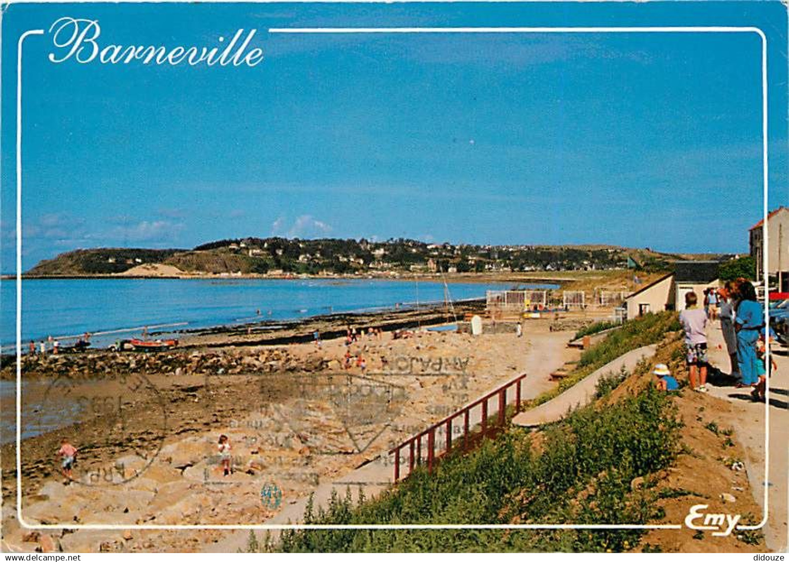 50 - Barneville - Carteret - Barneville : la plage, je front de mer. Au dernier plan le cap de Carteret - Flamme Postale