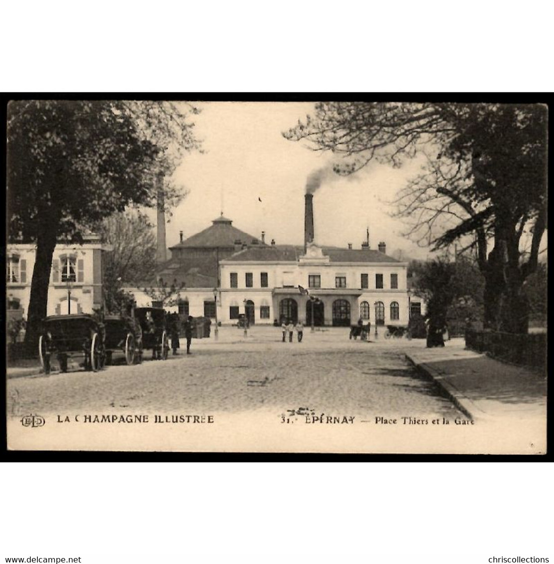 51 - EPERNAY (Marne) - Place Thiers et la Gare