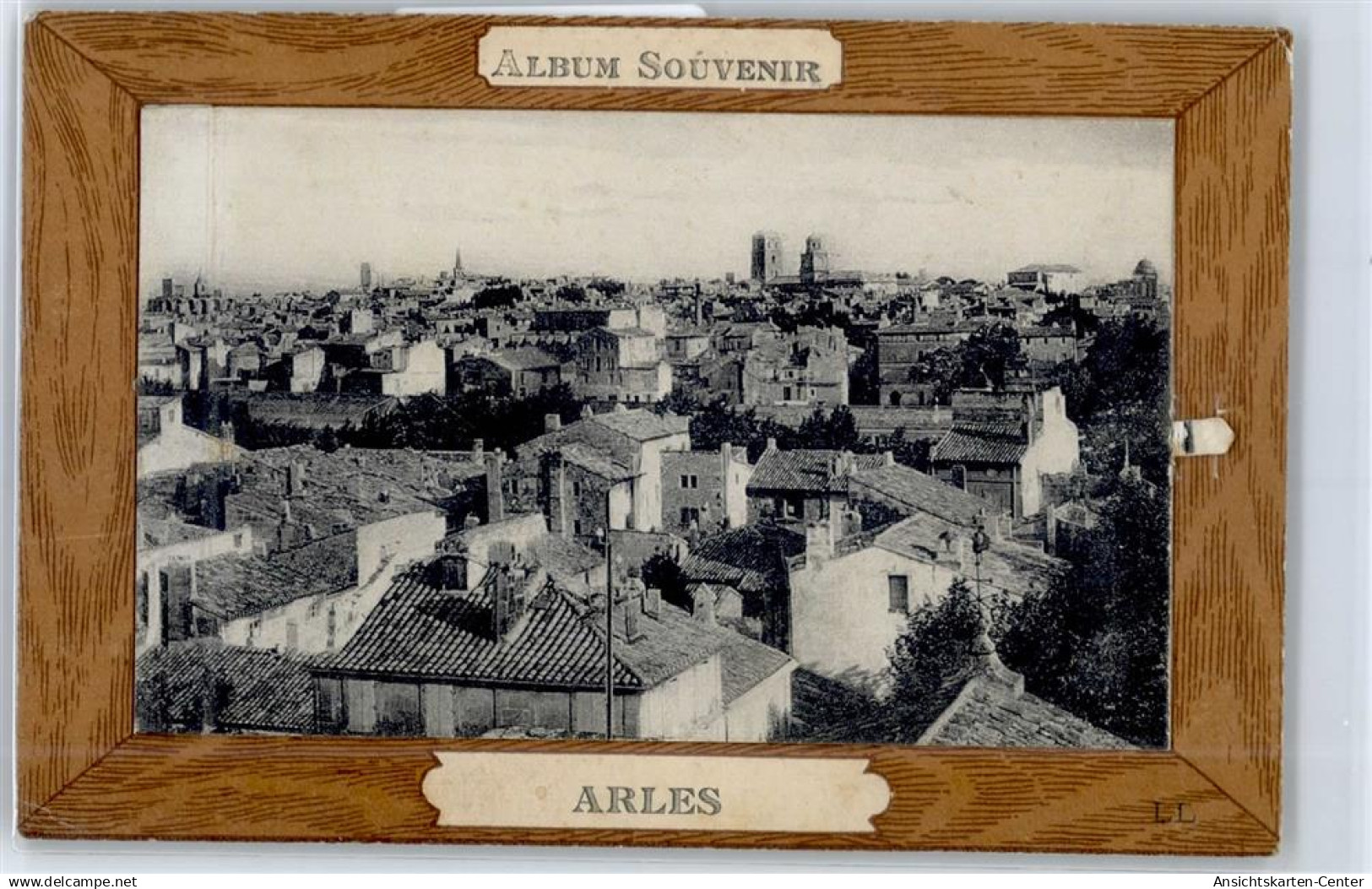 51132752 - Arles