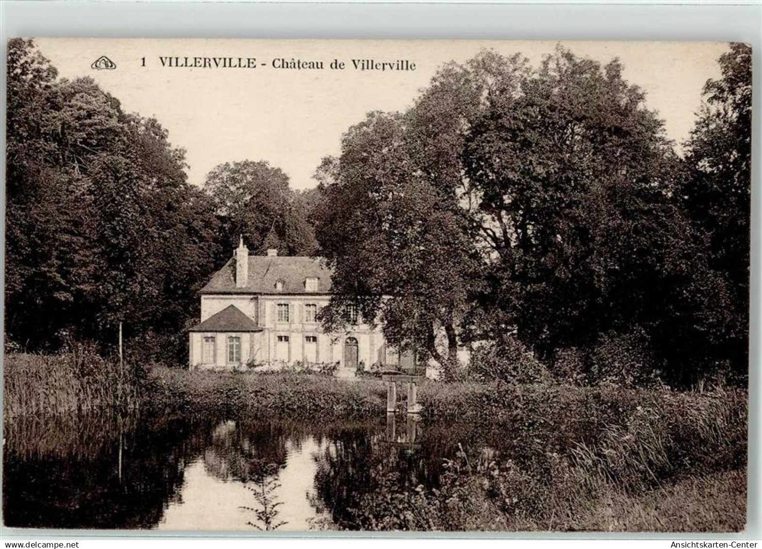 52064354 - Villerville