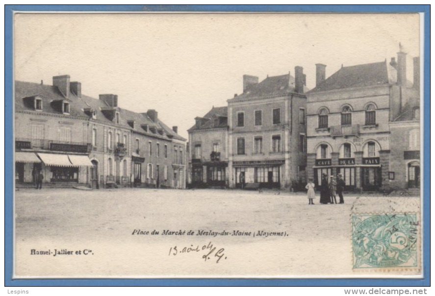 53 - MESLAY du MAINE -- Place du Marché