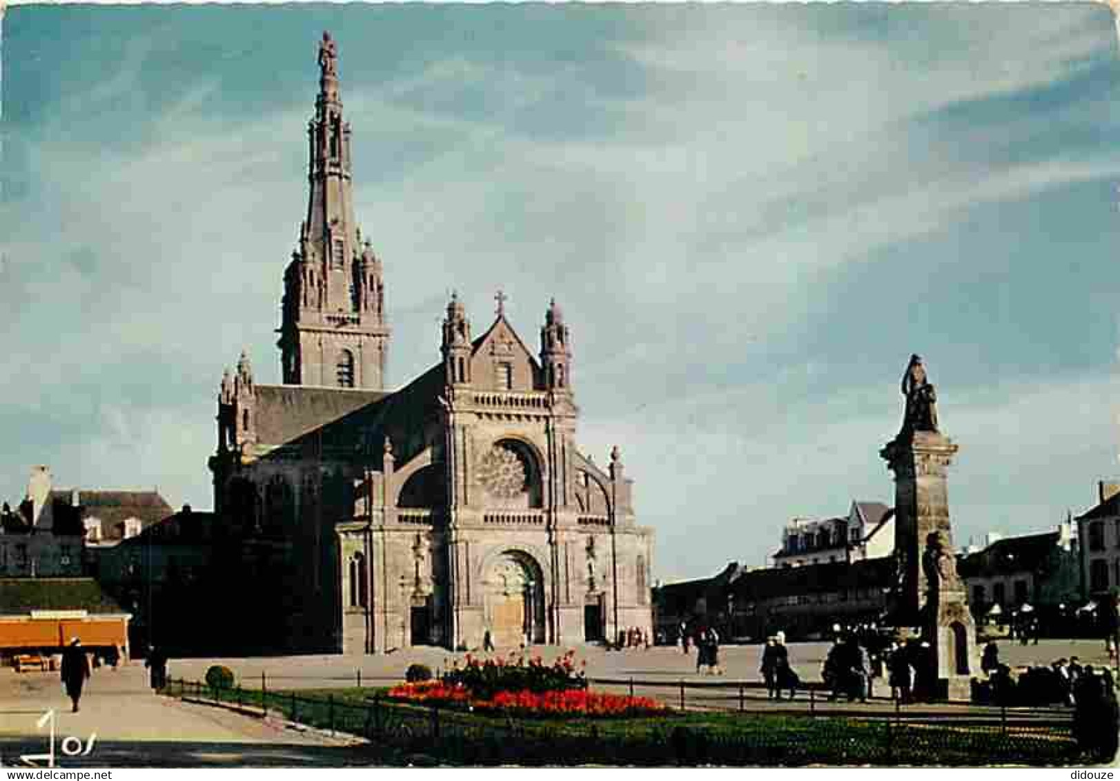 56 - Sainte Anne d'Auray - La Basilique - CPM - Voir Scans Recto-Verso