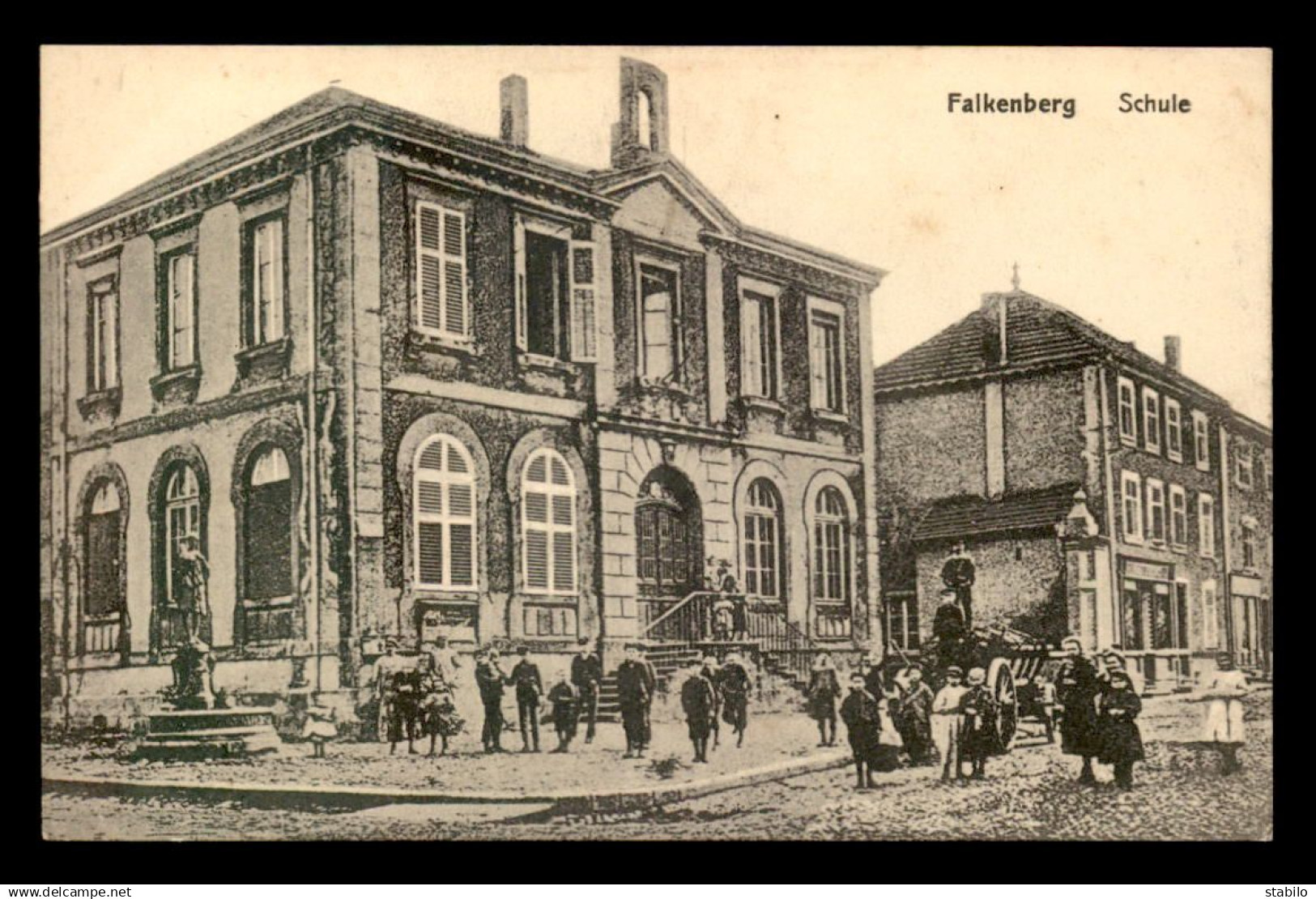 57 - FAULQUEMONT - FALKENBERG - L'ECOLE