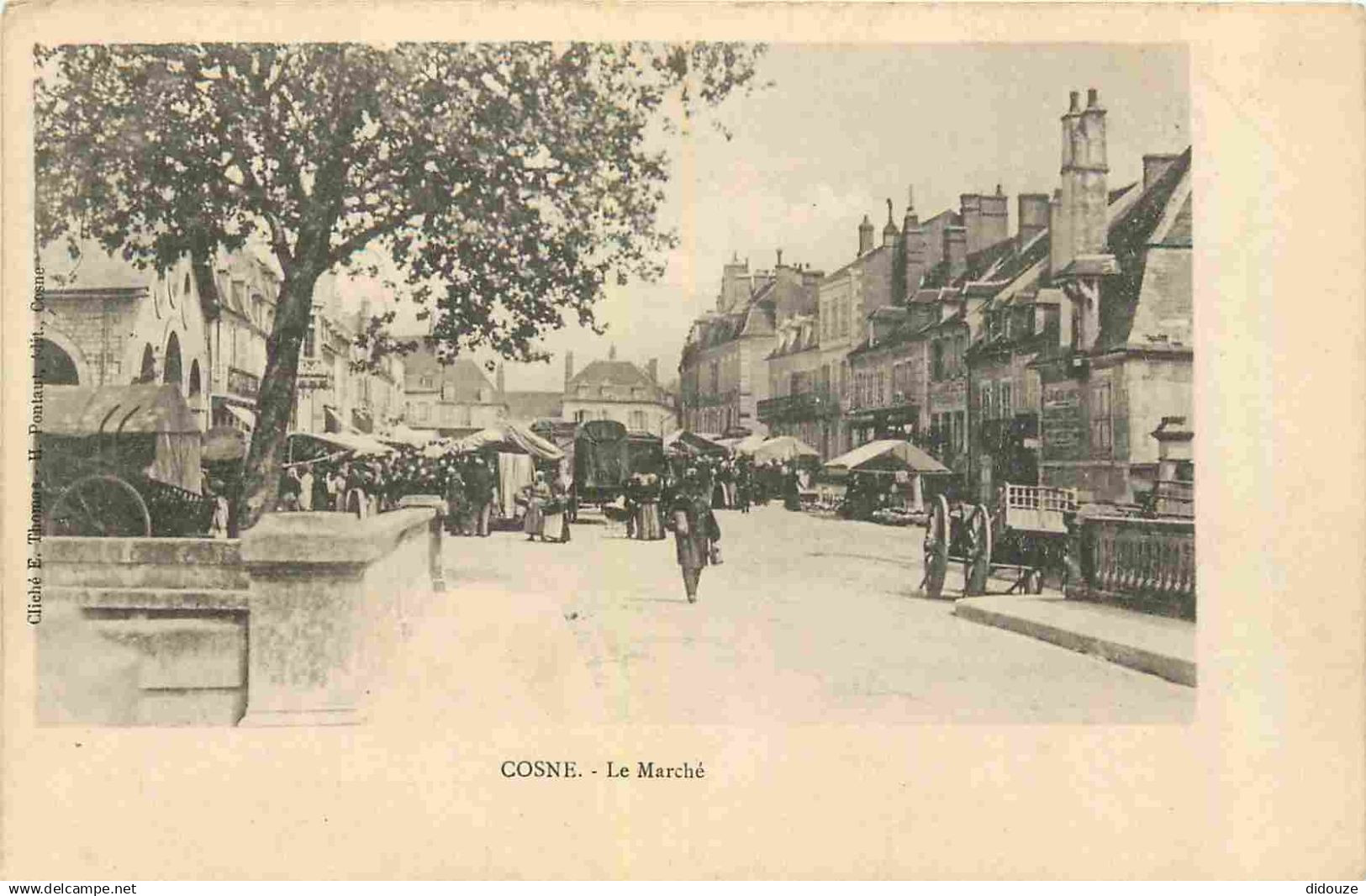 58 - Cosne Cours sur Loire - Le Marché - Animée - CPA - Voir Scans Recto-Verso