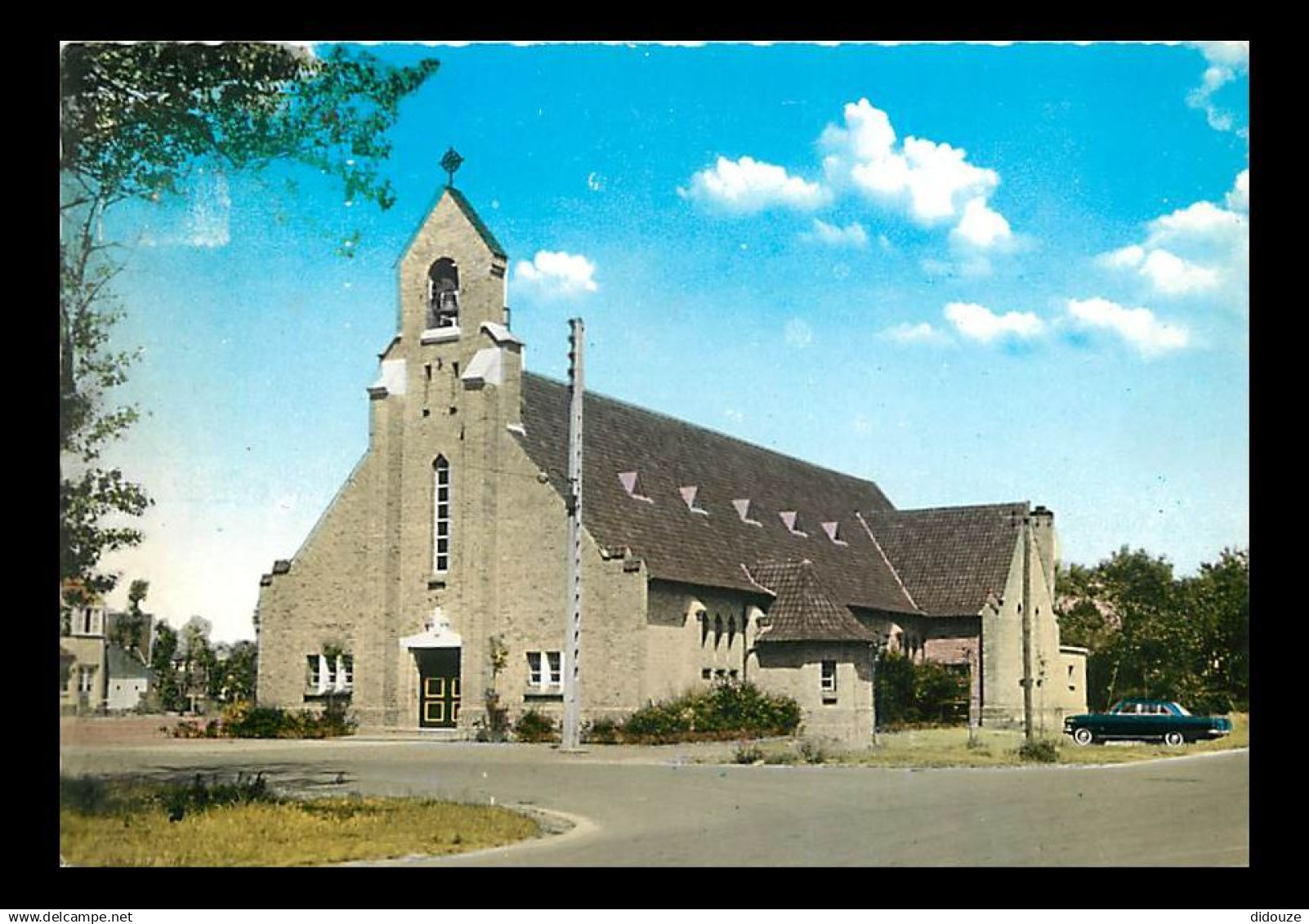 59 - Bray Dunes - Chapelle du Sacré-Cœur - Automobiles - CPM - Voir Scans Recto-Verso