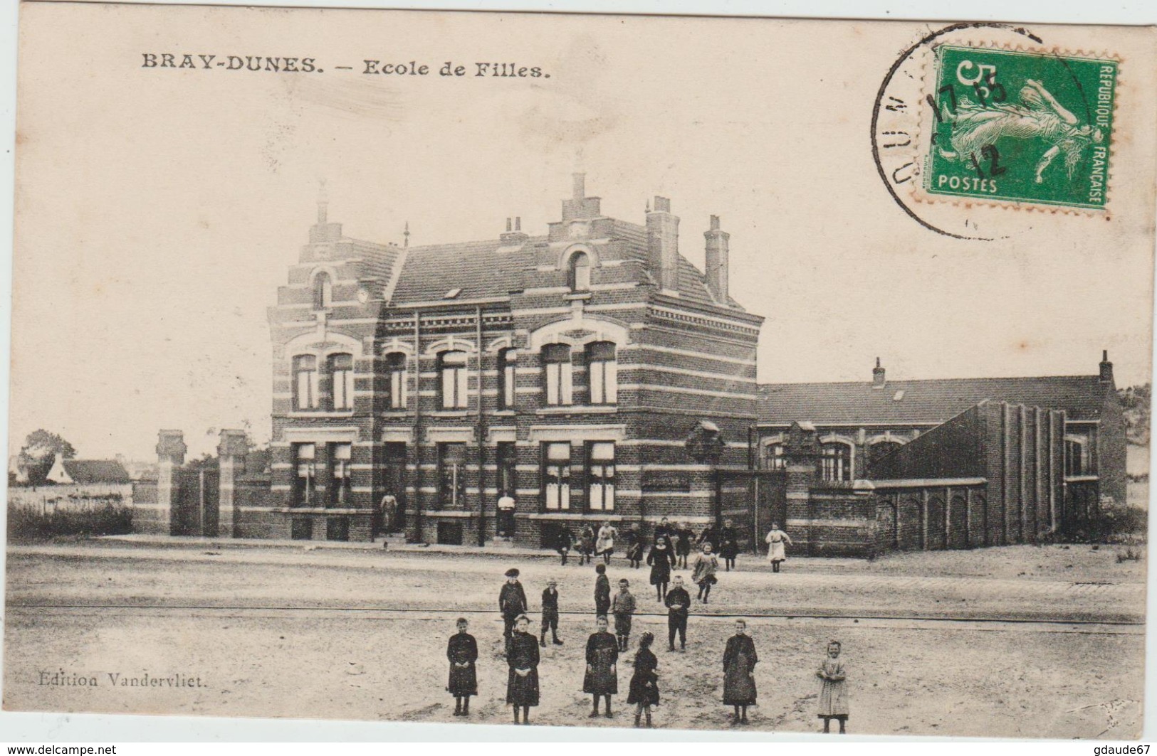 (59) BRAY DUNES - ECOLE DE FILLE