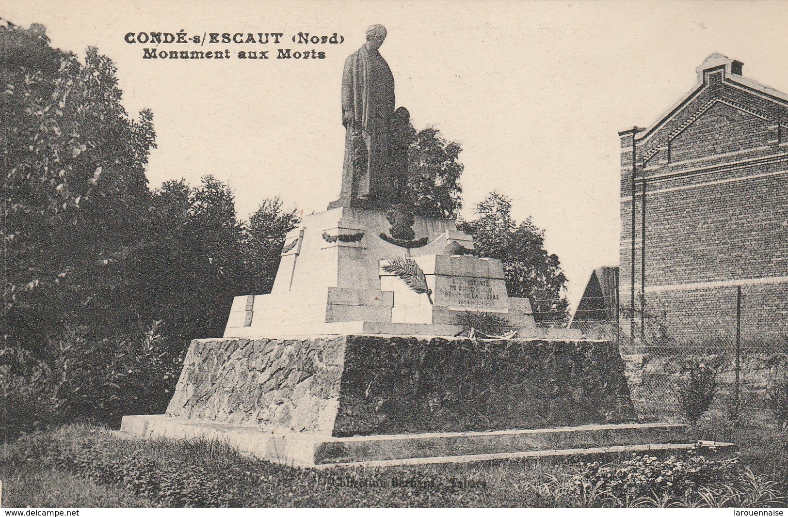 59 - CONDE SUR ESCAUT - Monument aux Morts