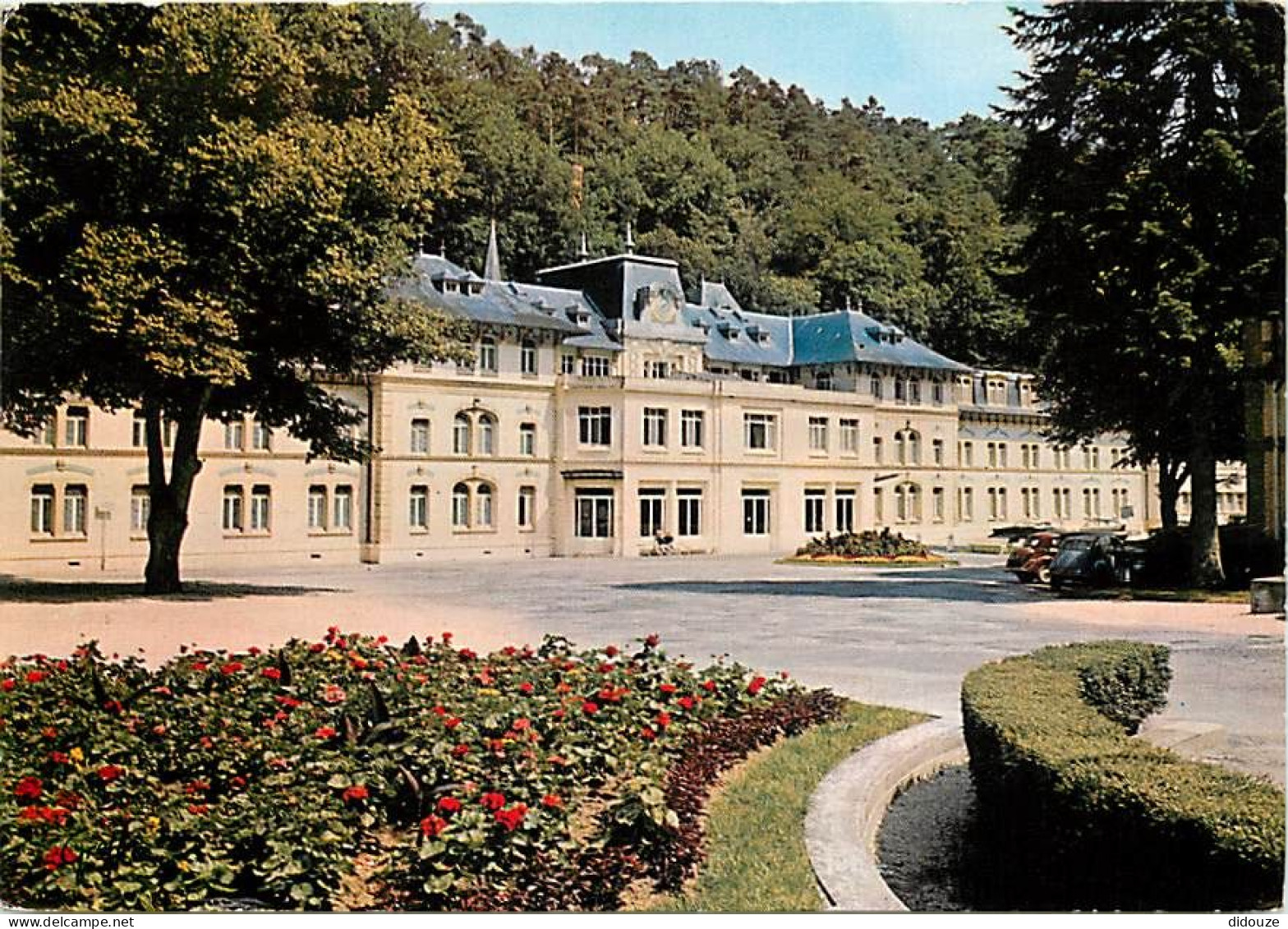 61 - Bagnoles de l'Orne - Les Thermes - Automobiles - Flamme Postale de Bagnoles de l'Orne - CPM - Voir Scans Recto-Vers