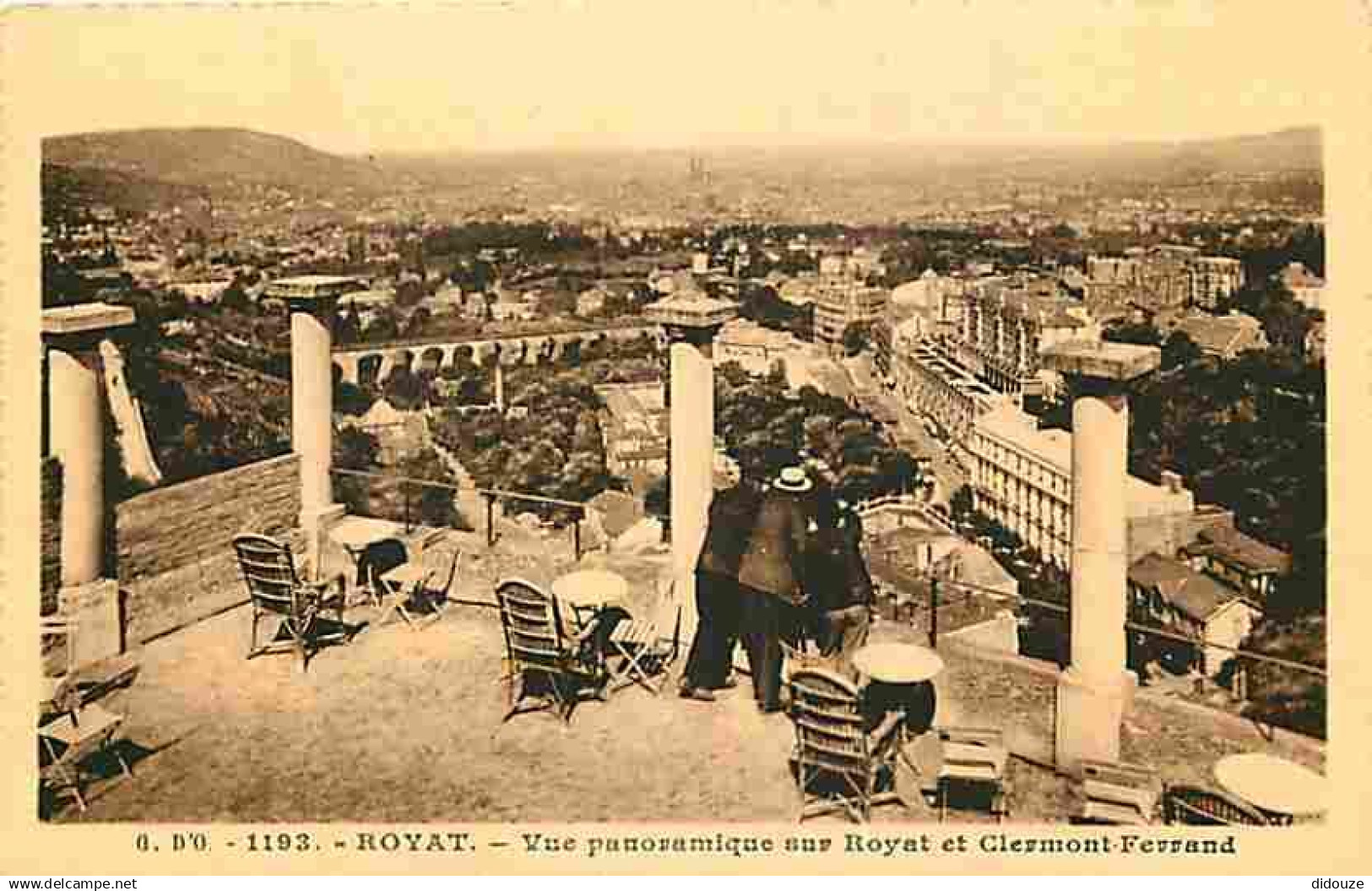 63 - Royat - Vue panoramique sur Royat et Clermont Ferrand - Animé - CPA - Voir Scans Recto-Verso