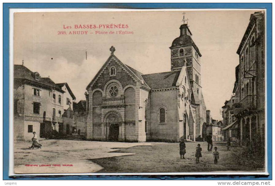 64 - ARUDY --  Place de l'Eglise