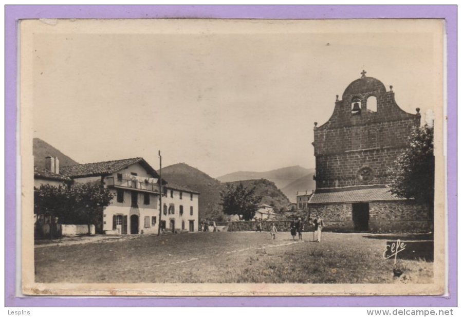 64 - BIDARRAY --  Eglise