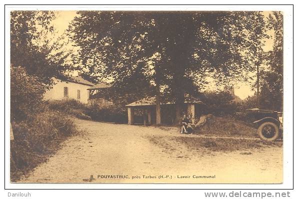 65 // POUYASTRUC , près Tarbes  LAVOIR COMMUNAL   8