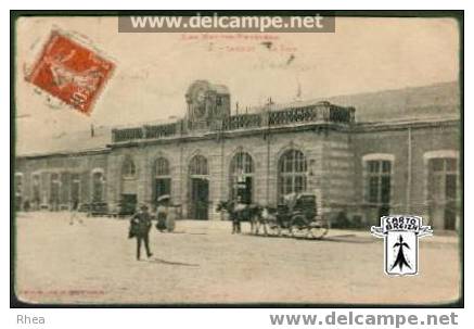 65 Tarbes - Les Hautes-Pyrénées  72 - TARBES - La Gare - cpa