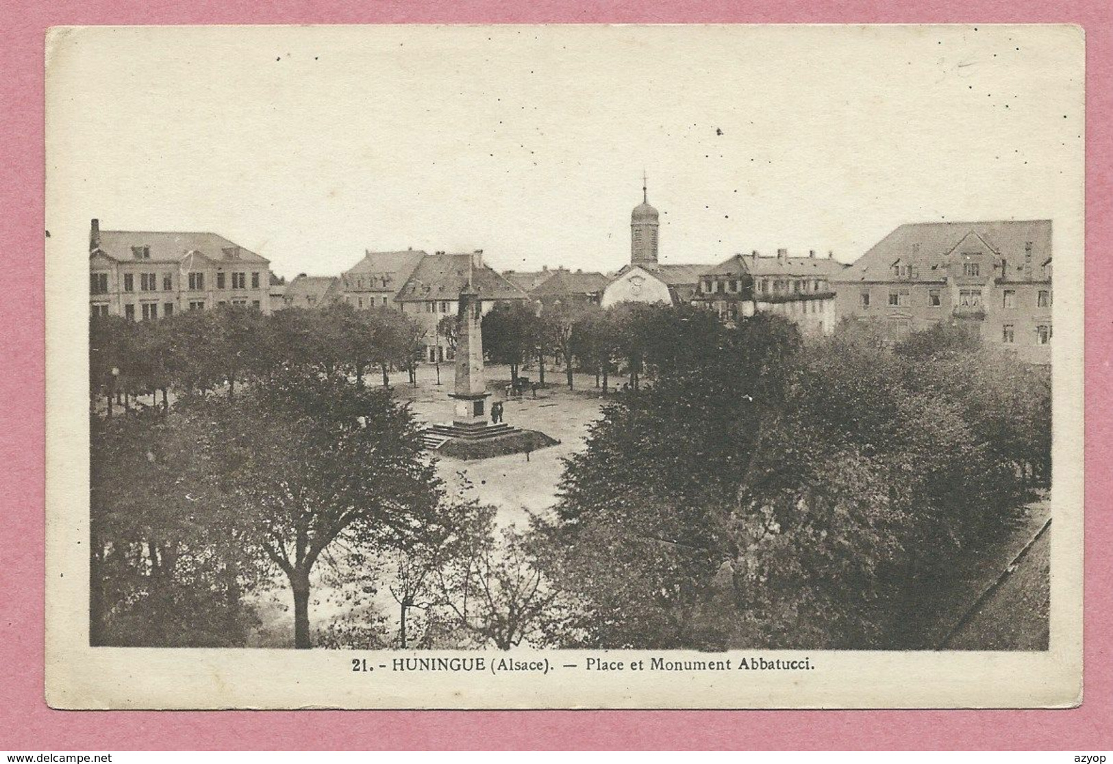 68 - HUNINGUE - Place et Monument Abbatucci