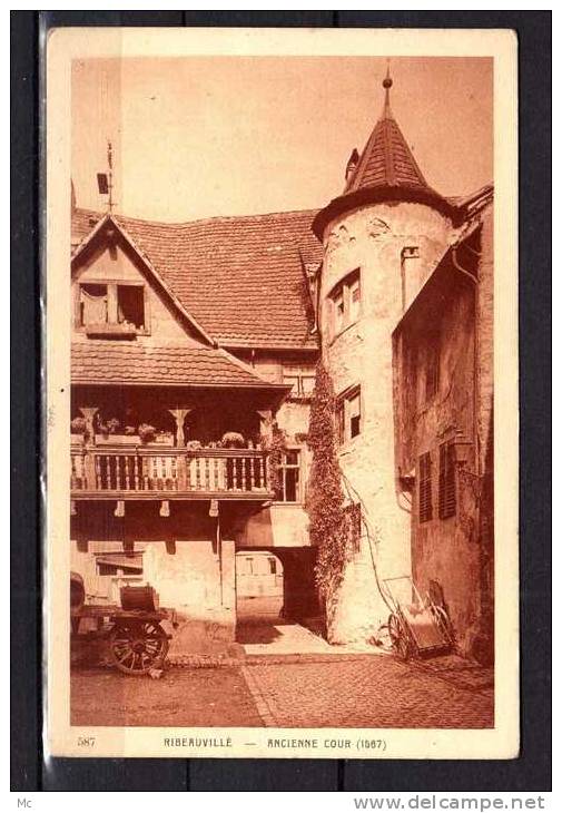 68 - Ribeauvillé - Ancienne Cour (1587)