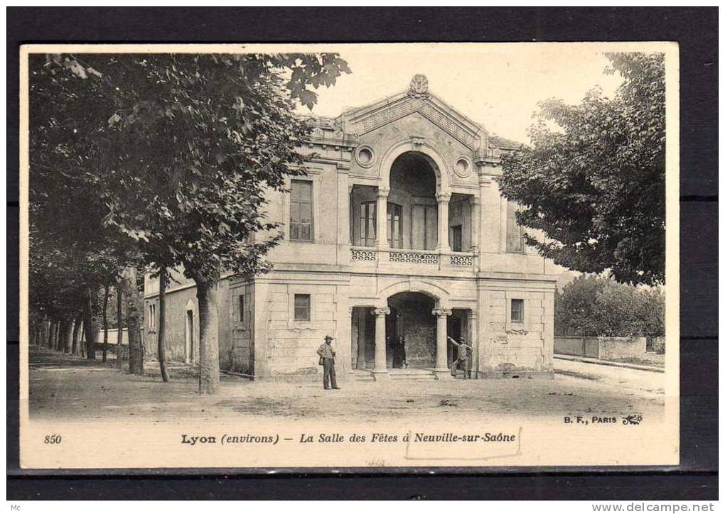 69 - Environs de Lyon - La Salle des Fêtes à Neuville-sur-Saone