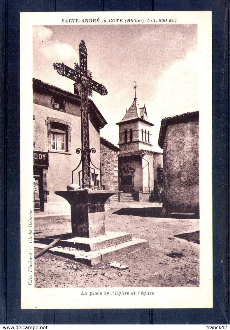 69. saint andré la côte. la place de l'église et l'église