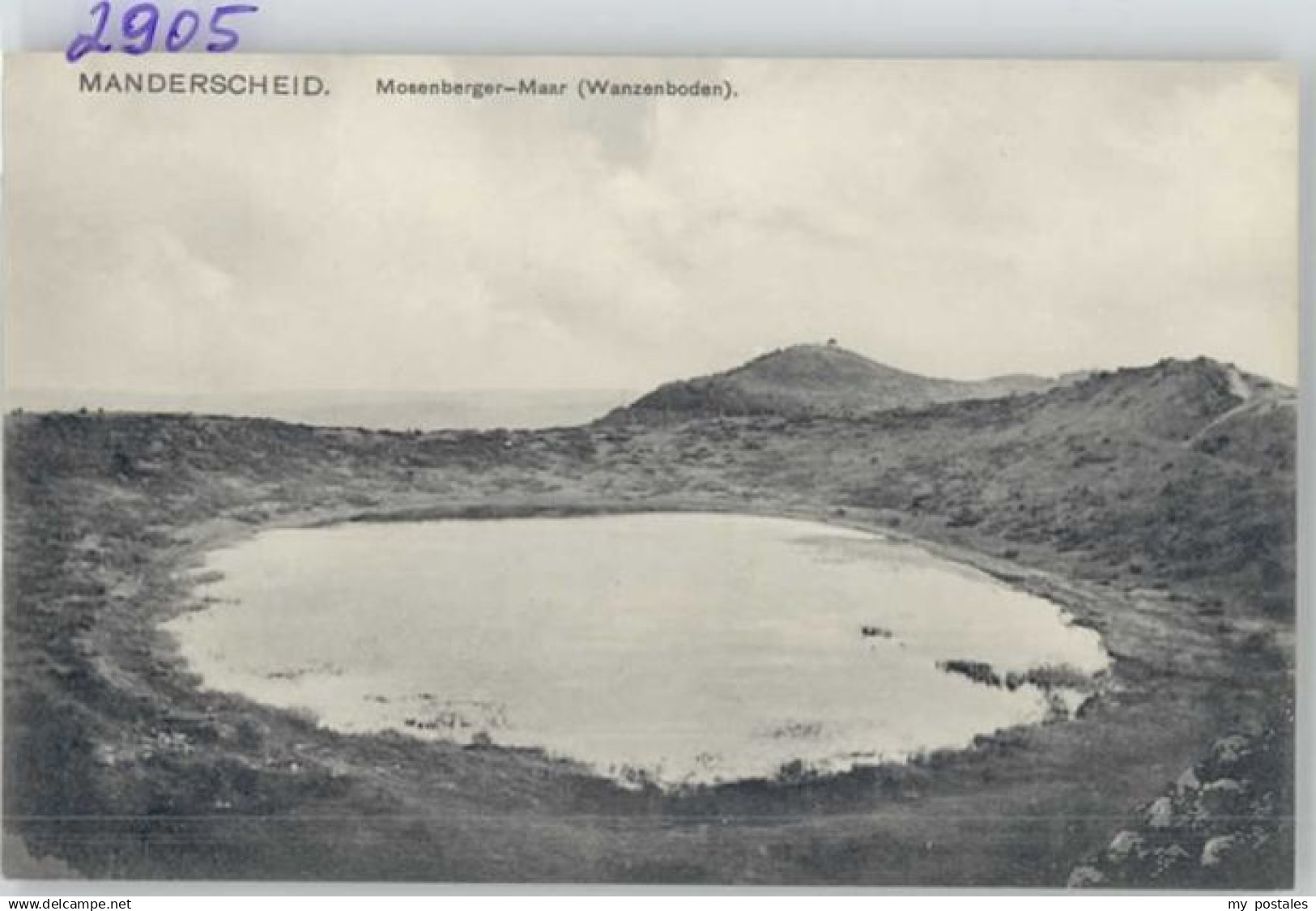 70027312 Manderscheid Eifel Manderscheid Eifel Mosenberger Maar *