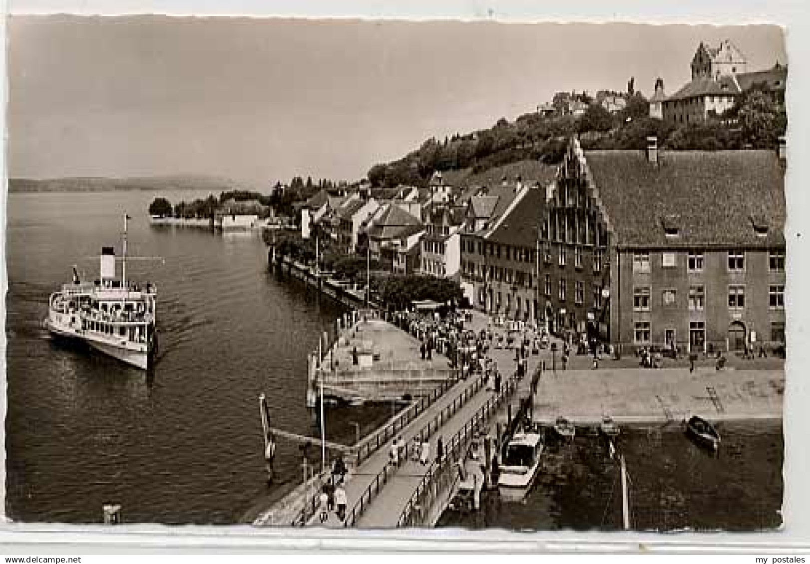 70045051 Meersburg Bodensee Meersburg Dampfer