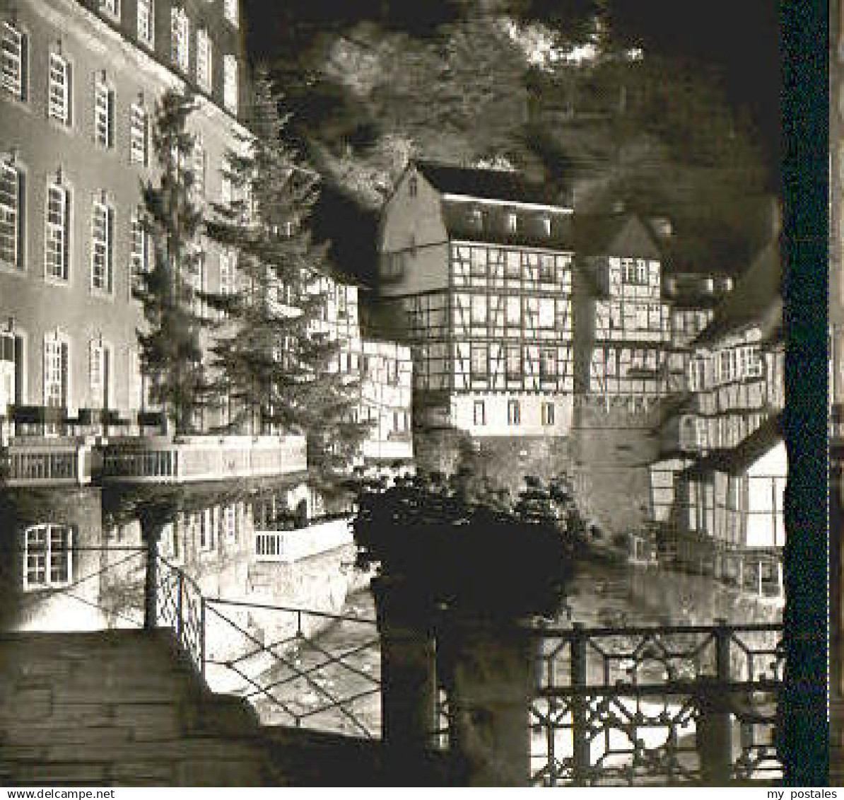 70089724 Monschau Monschau