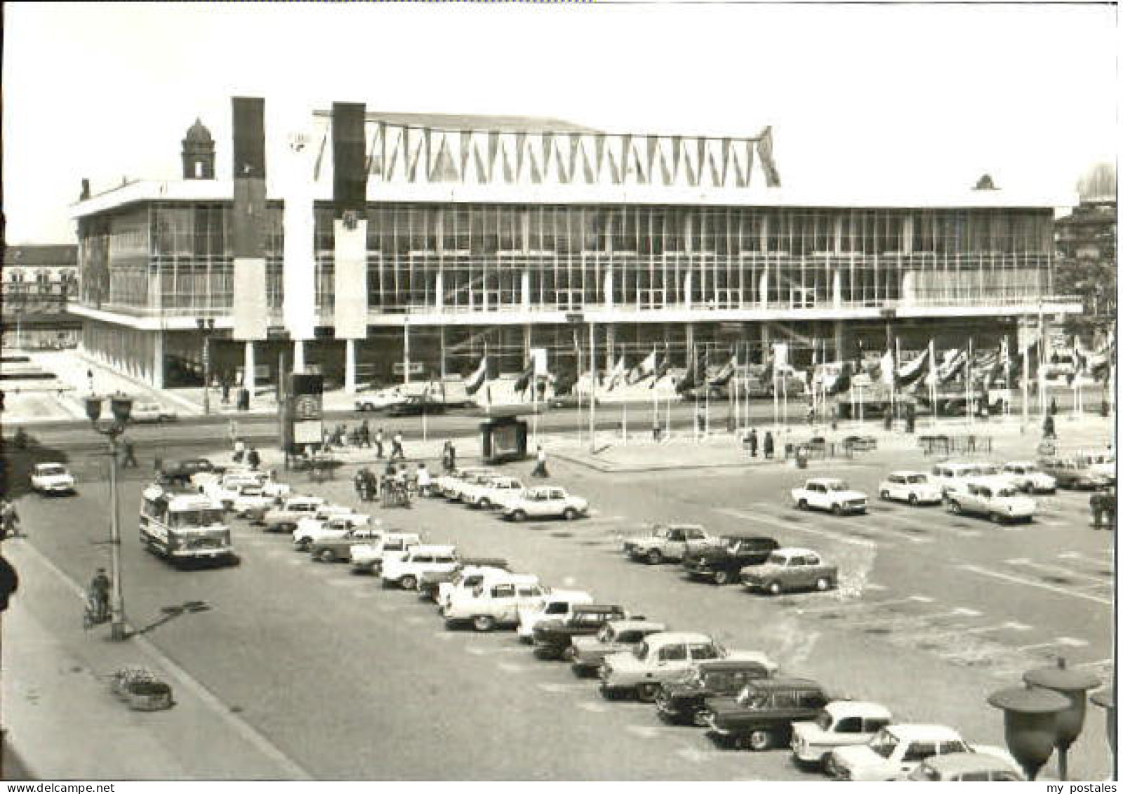 70092920 Dresden Dresden Kulturpalast Dresden