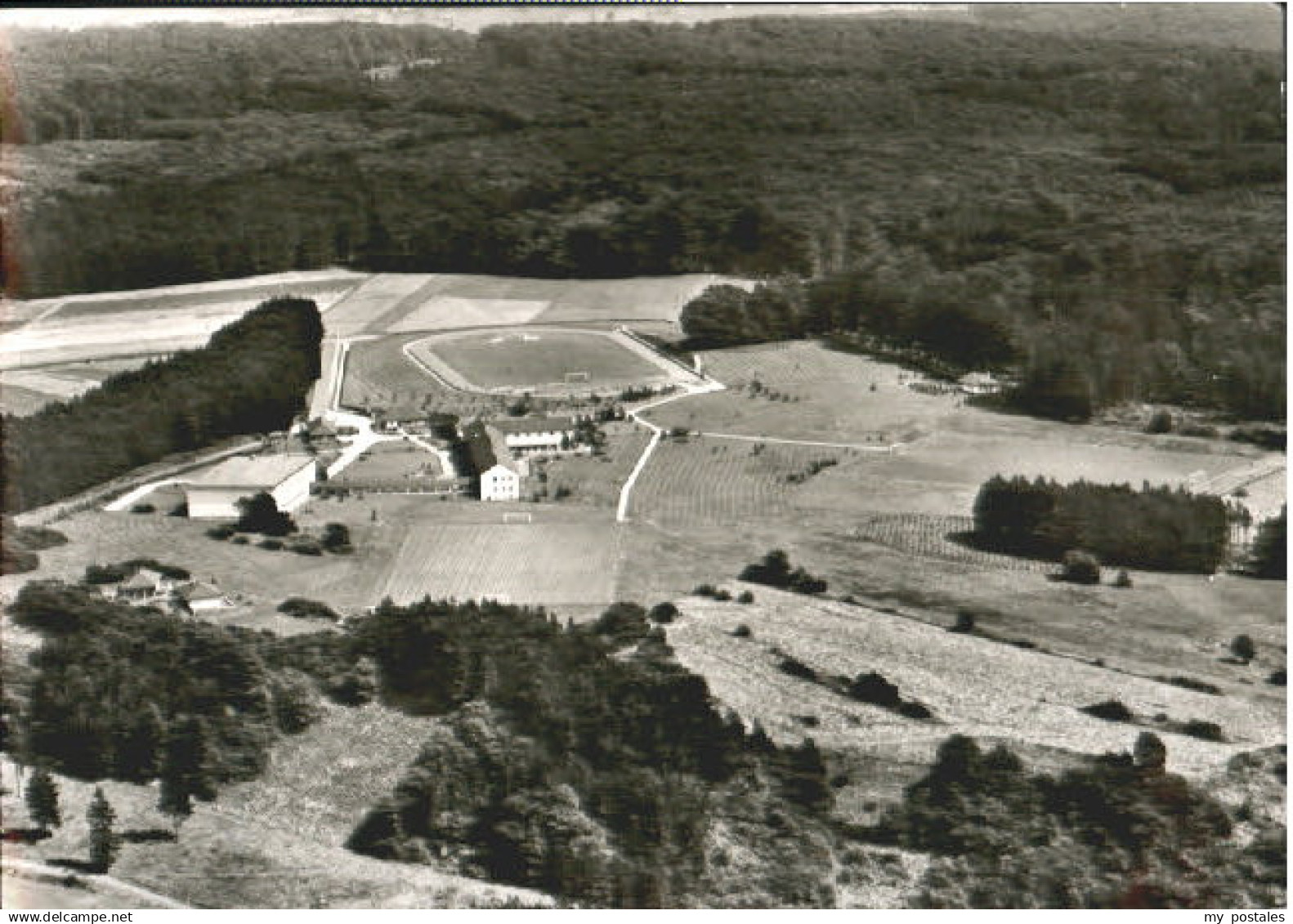 70104525 Gruenberg Hessen Gruenberg Hessen Schule Fliegeraufnahme o 1959