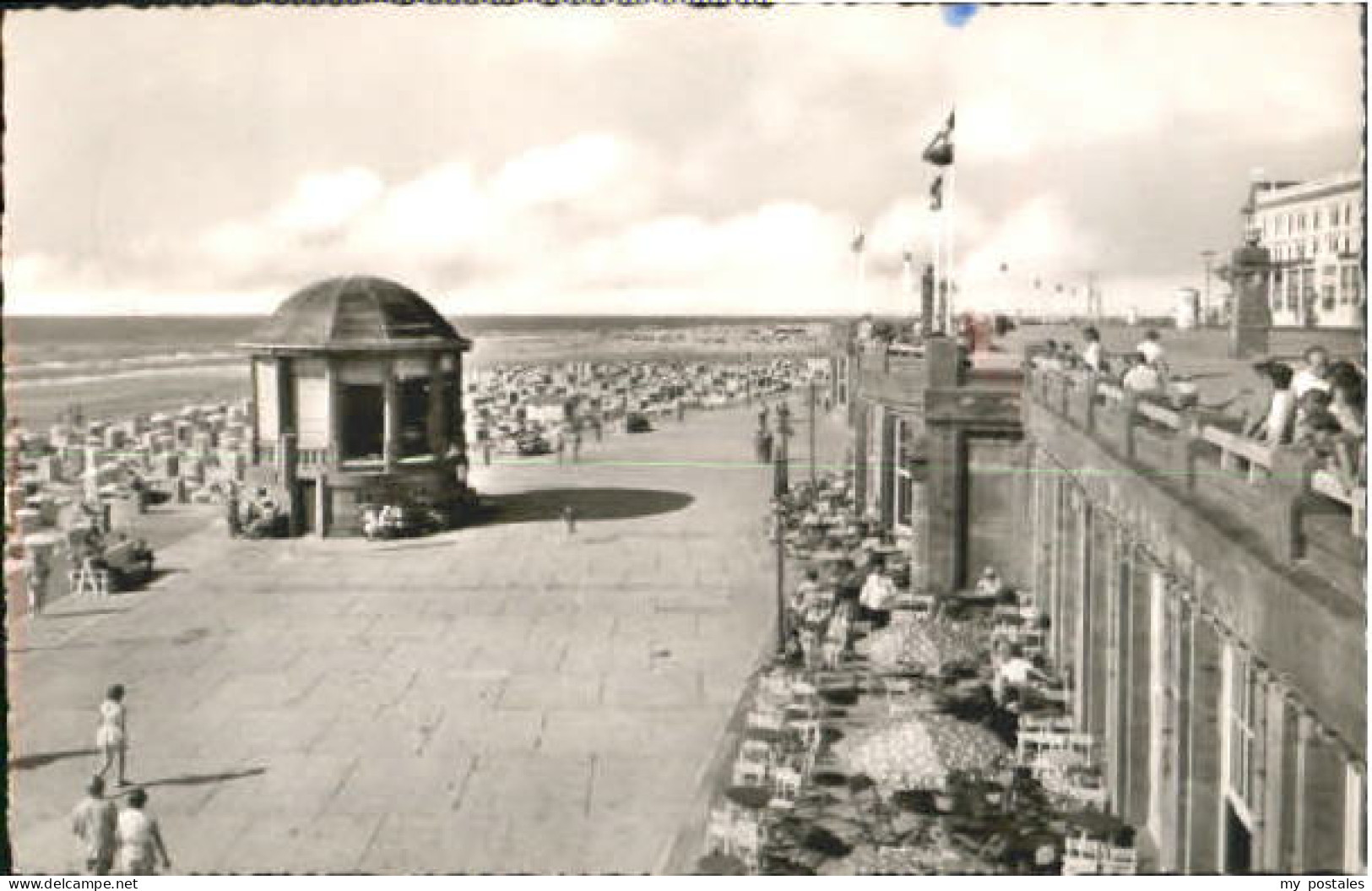 70117336 Borkum Nordseebad Borkum Promenade x 1957 Borkum