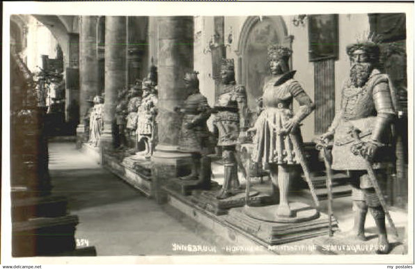 70588994 Innsbruck Innsbruck Kirche Statue