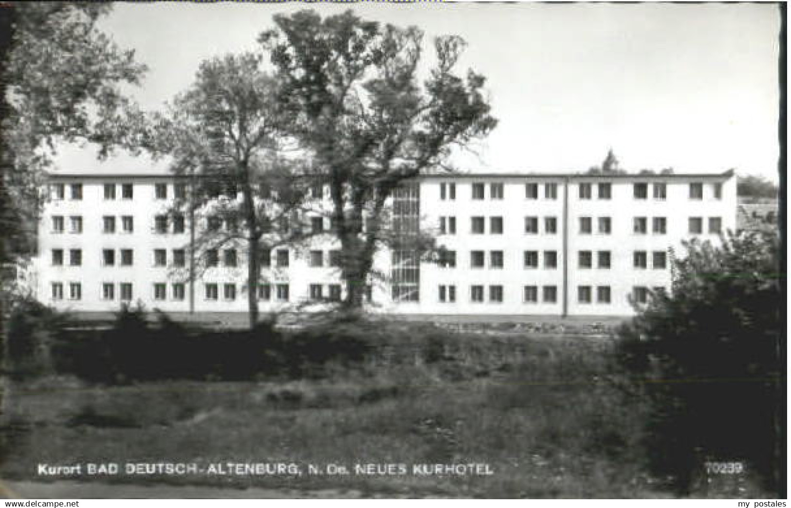 70589352 Bad Deutsch-Altenburg Neues Kurhotel x 1965