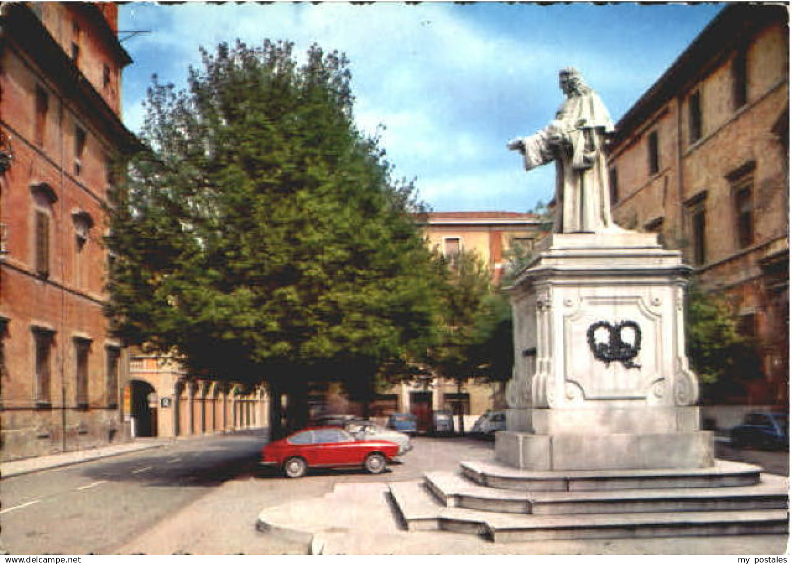 70601333 Forli Forli Platz Denkmal