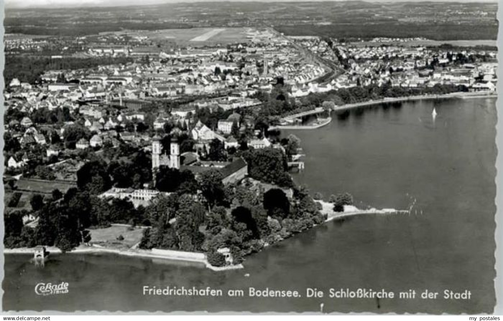 70632024 Friedrichshafen Bodensee Friedrichshafen Fliegeraufnahme Schlosskirche