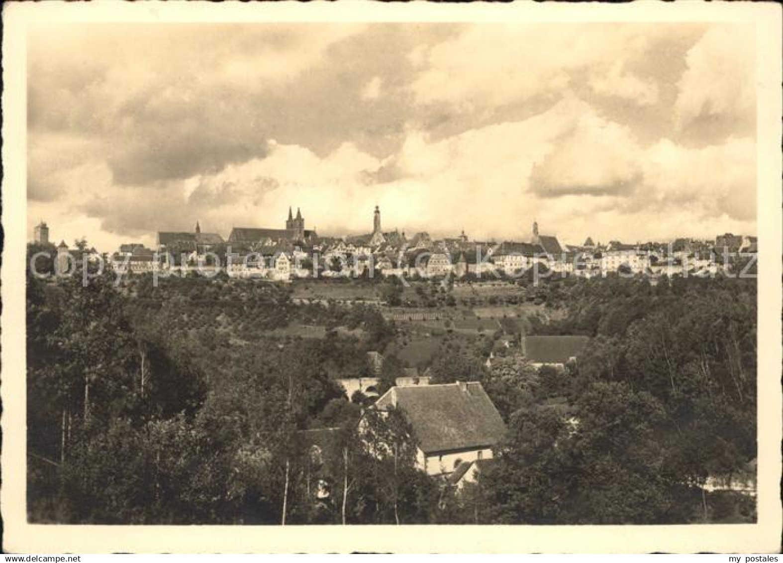 71530190 Rothenburg Tauber Aussicht auf Rothenburg