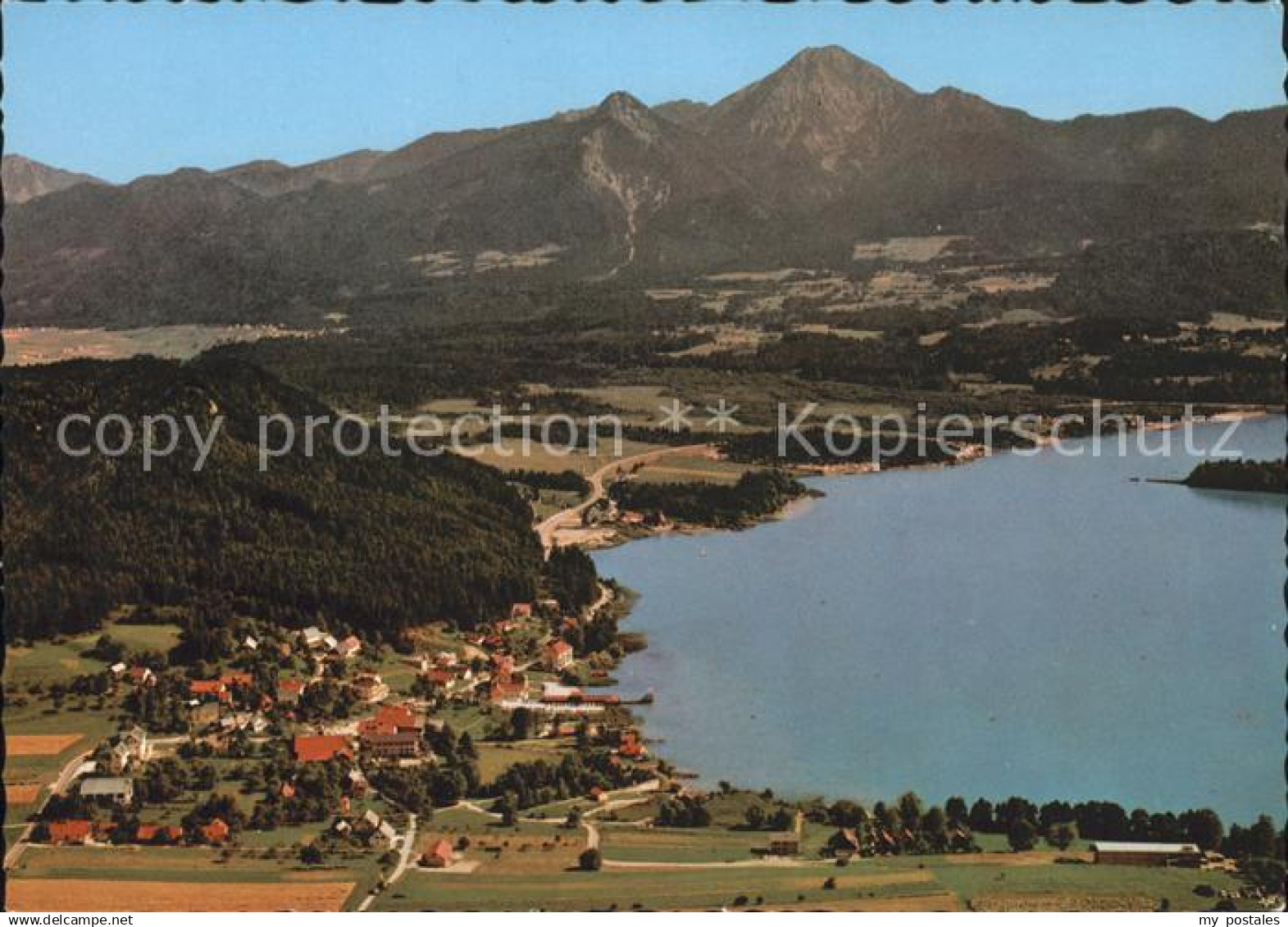 71872076 Egg Faakersee Fliegeraufnahme