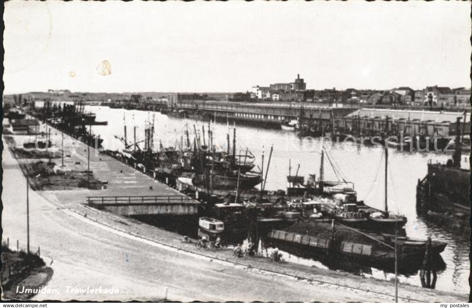 71873615 Ijmuiden Trawlerkade Schiffe