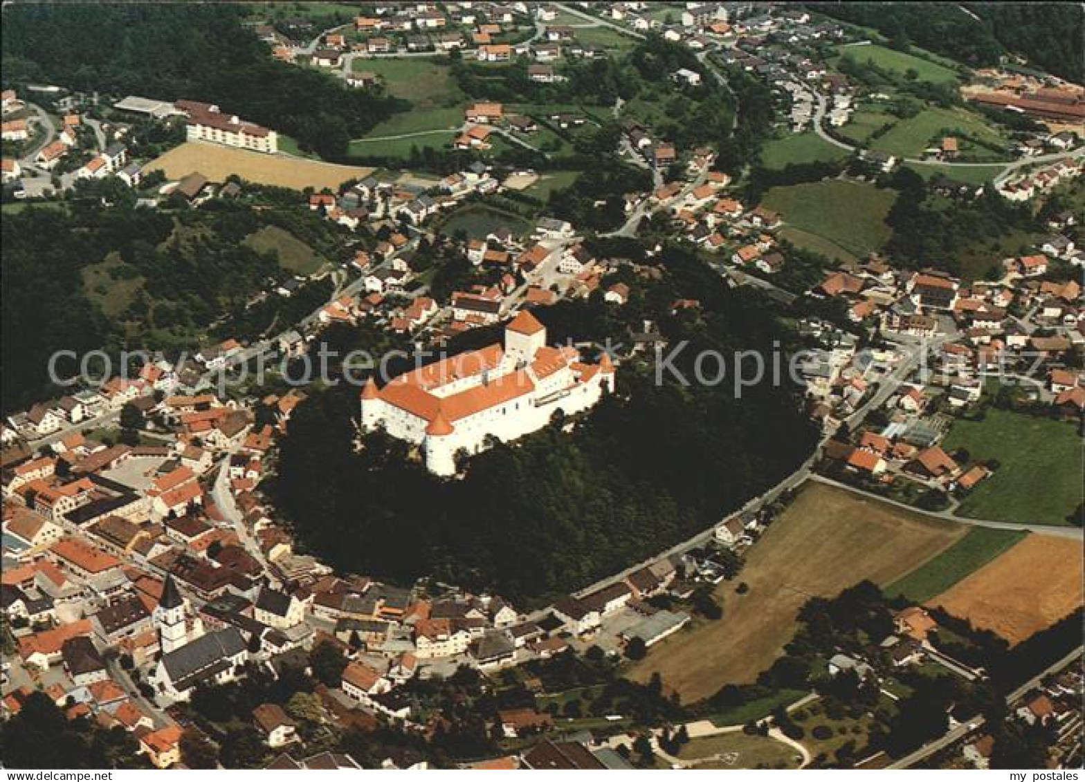 71908635 Woerth Donau Fliegeraufnahme Seniorenwohnstift Schloss Woerth