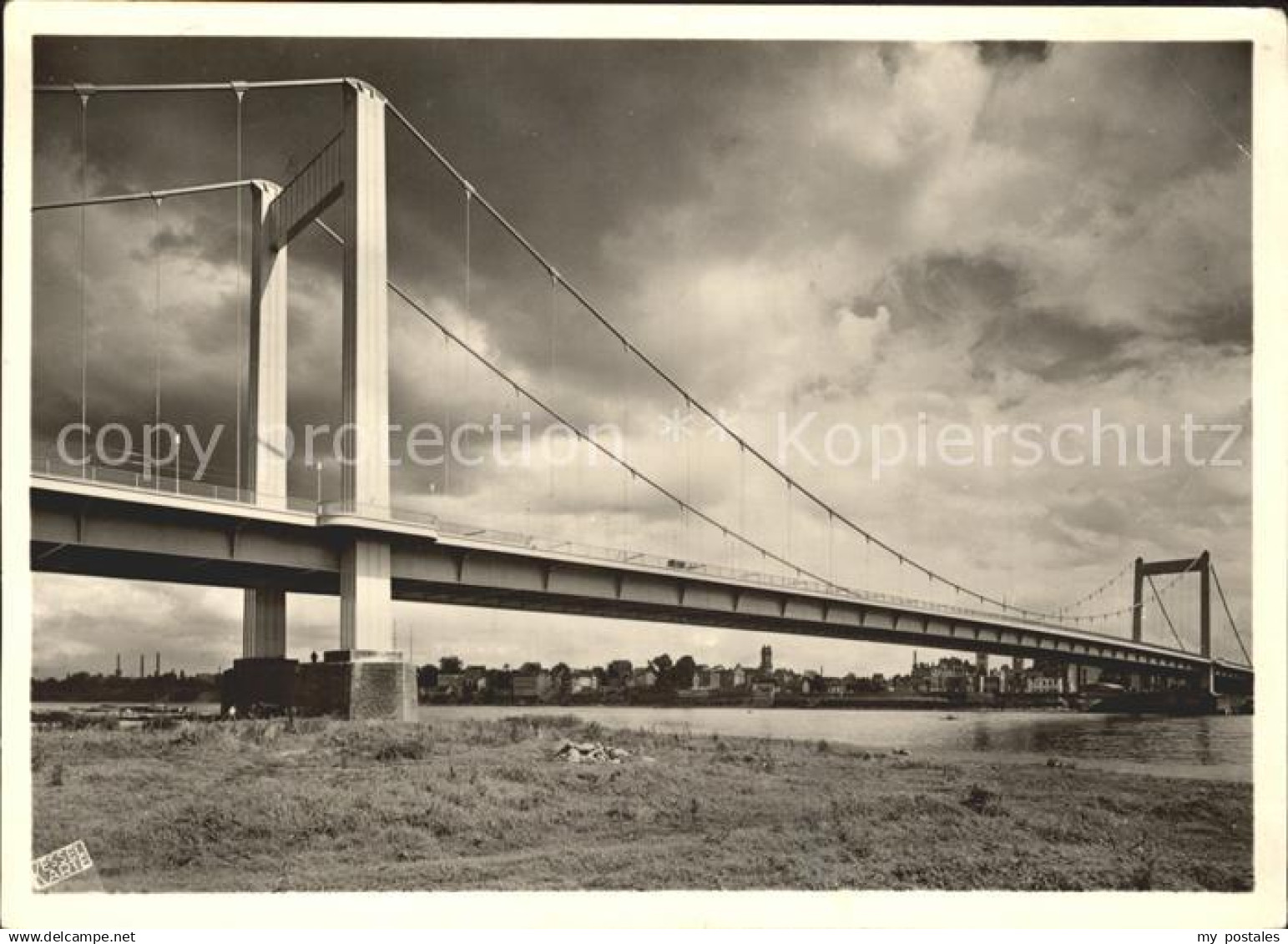 71957725 Koeln Rhein Koeln Muehlheimer Haengebruecke