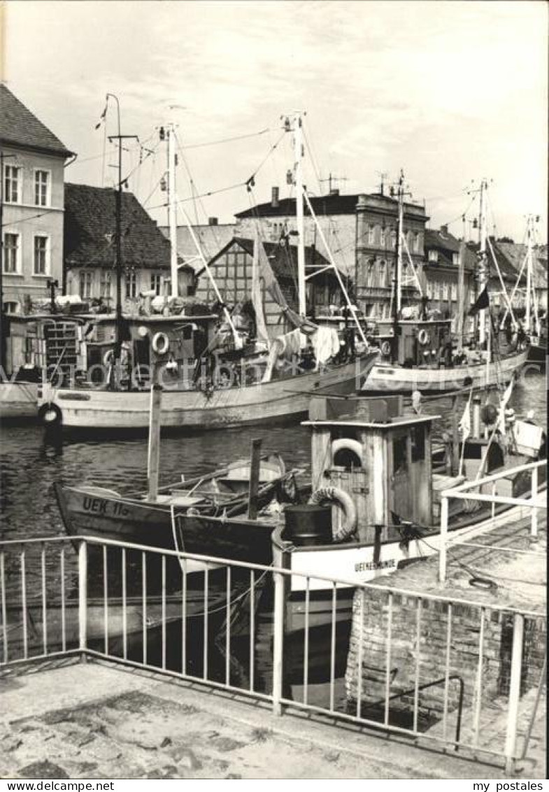 71979929 ueckermuende Hafenpartie Fischkutter ueckermuende