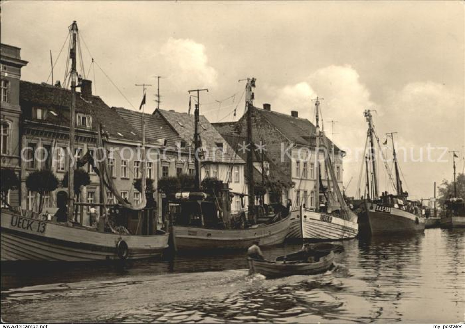 71985766 Ueckermuende Mecklenburg Vorpommern Hafen Boote Ueckermuende