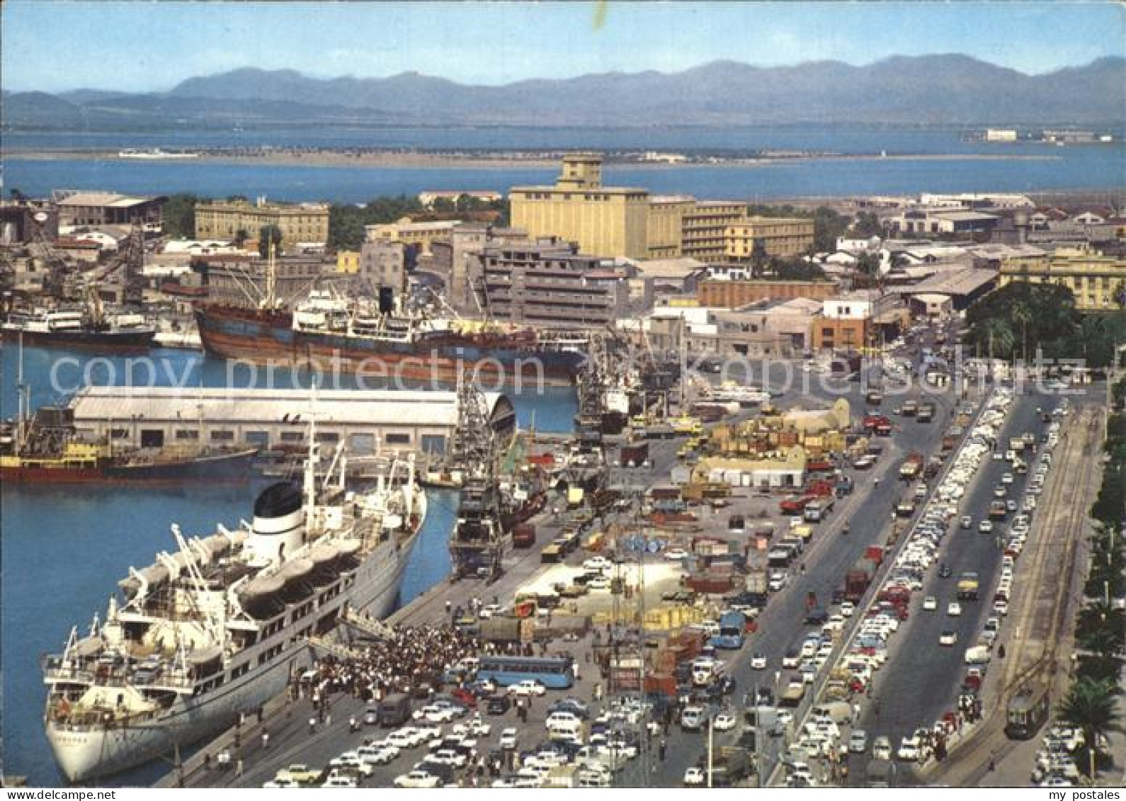 72325913 Cagliari Fliegeraufnahme Hafen Cagliari