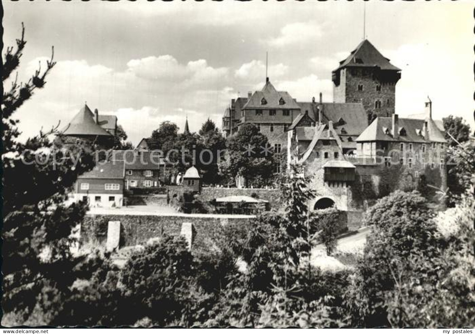 72409240 Burg Wupper Schloss Burg Burg