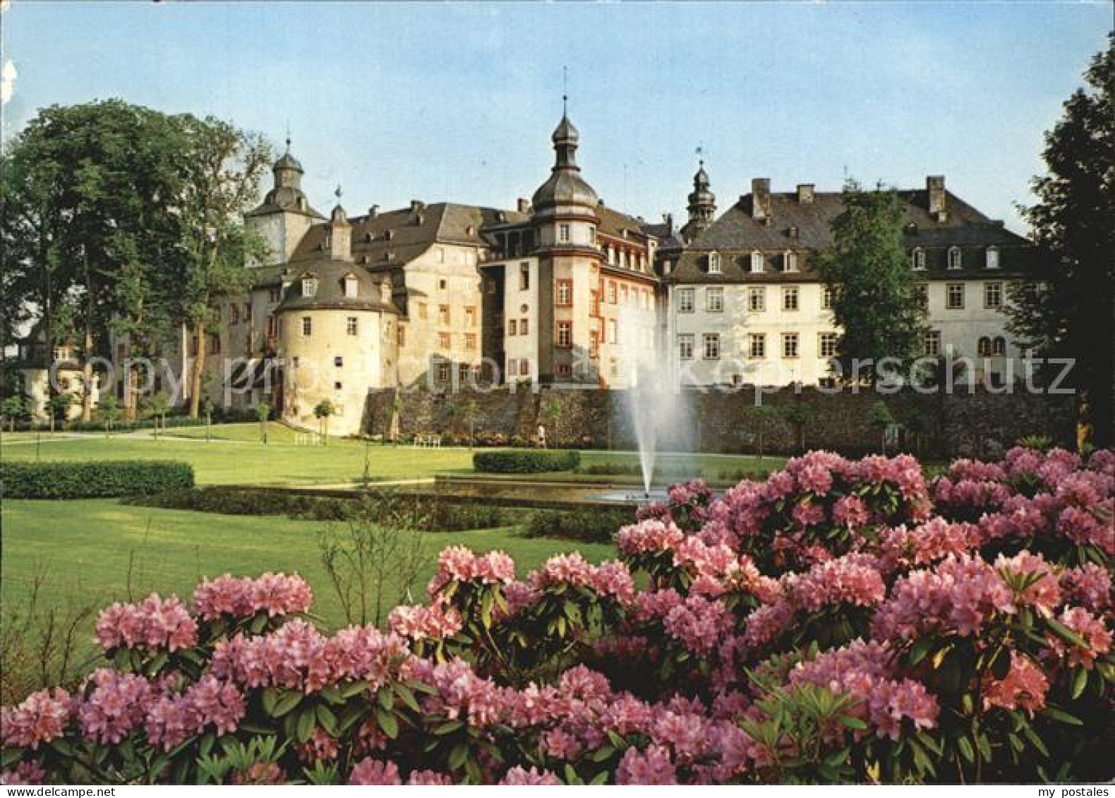 72422765 Bad Berleburg Schloss Berleburg Fontaene Bad Berleburg