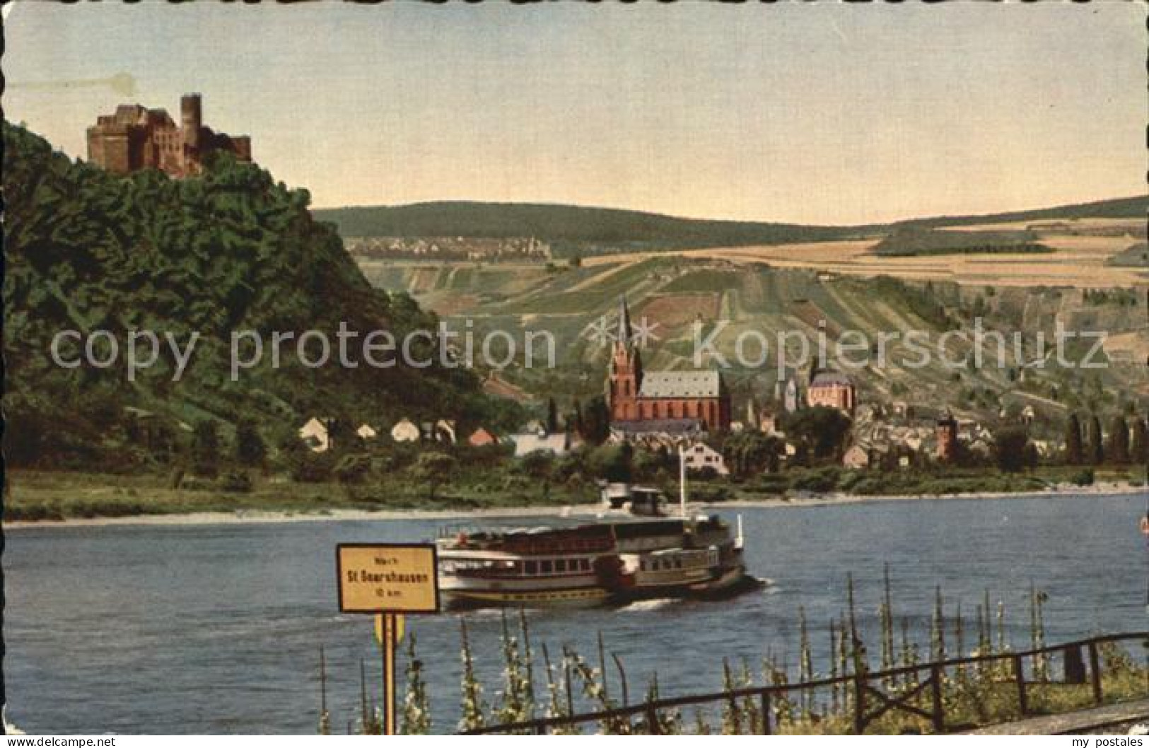 72433058 Oberwesel Rhein mit Schoenburg Oberwesel