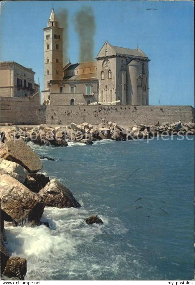 72451491 Trani Il Duomo visto dalla scogliera Trani