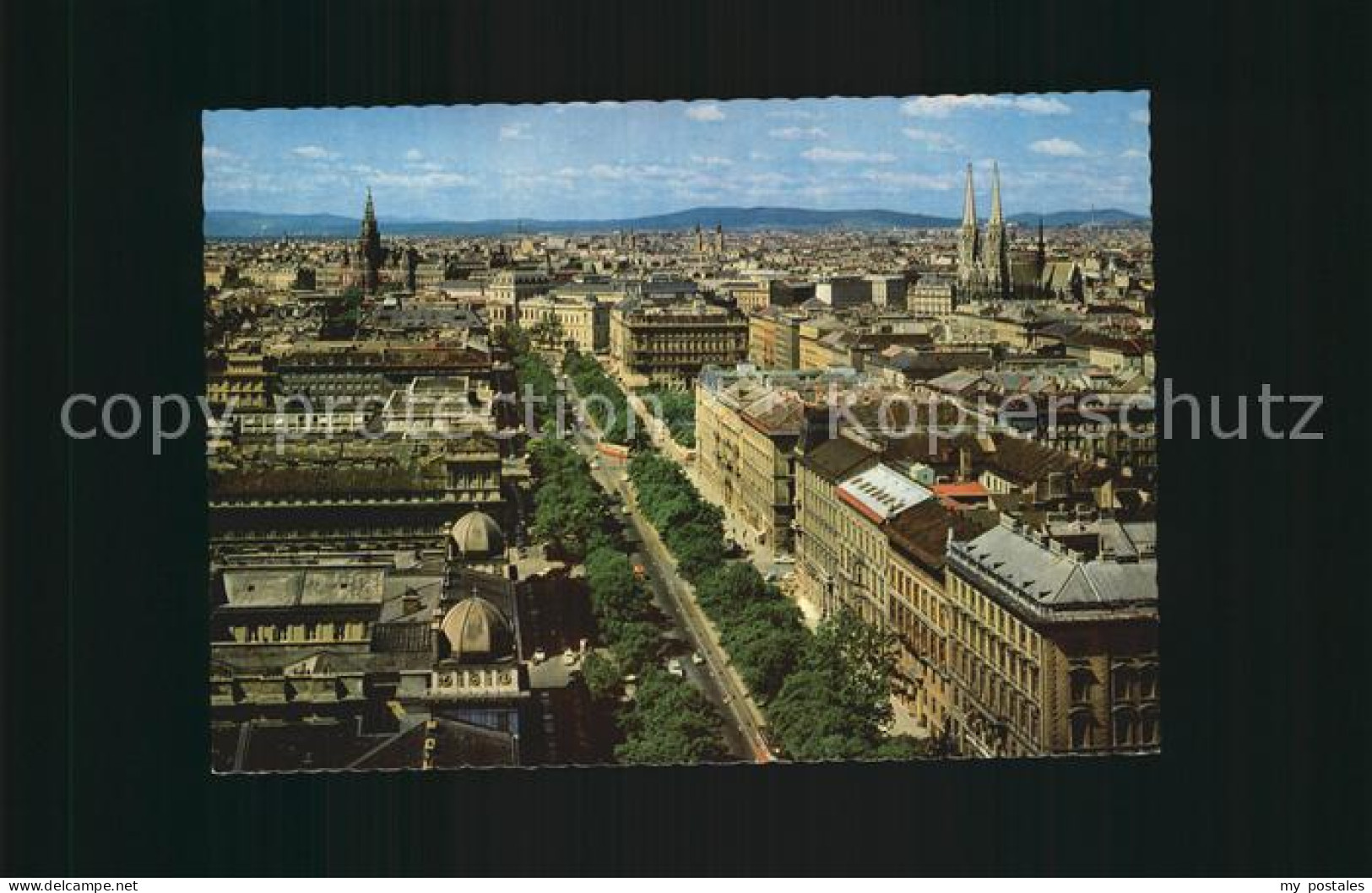 72483795 Wien Ringstrasse Blick vom Ringturm