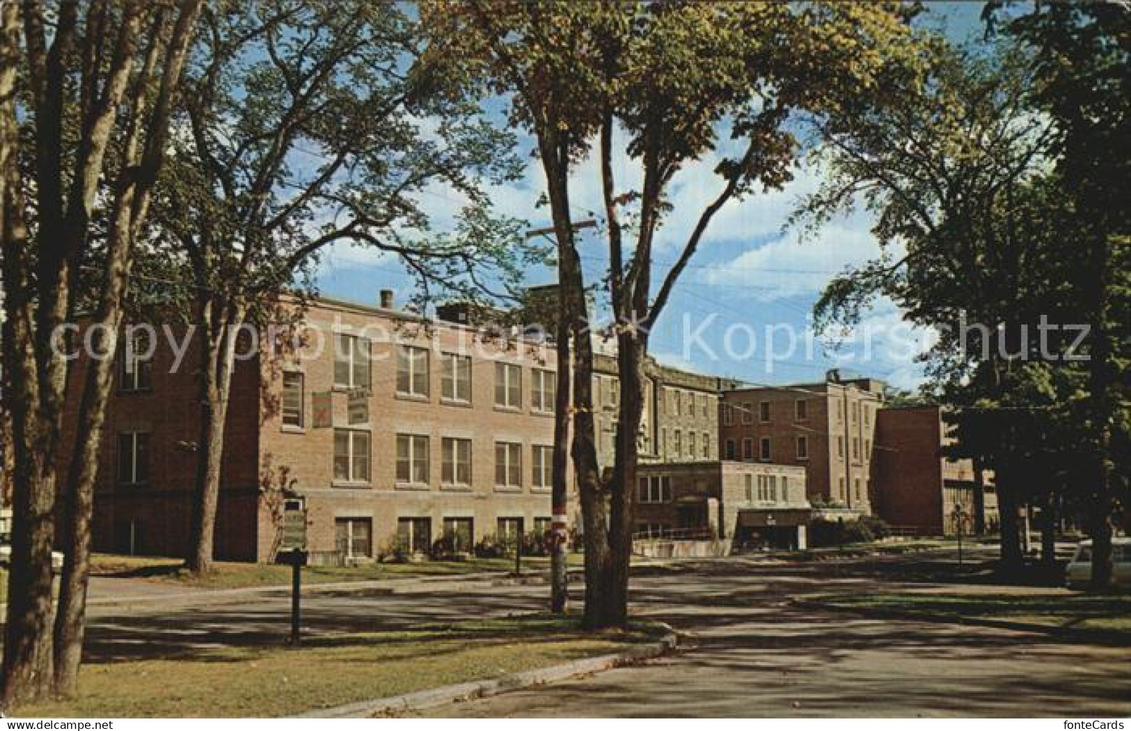 72520684 Fredericton Victoria Public Hospital