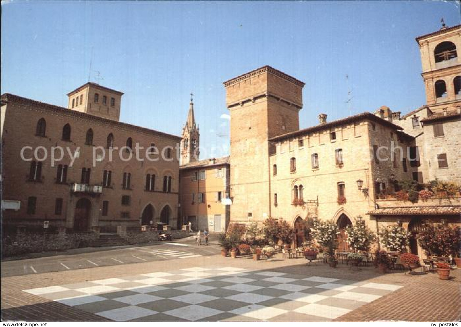 72613736 Modena Emilia-Romagna Castelvetro di Modena Piazza Roma