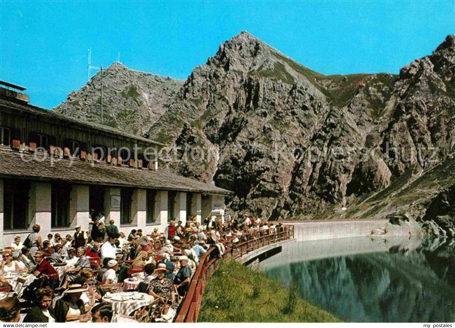 72627488 Luenersee Vorarlberg Douglashuette Terrasse Luenersee Vorarlberg