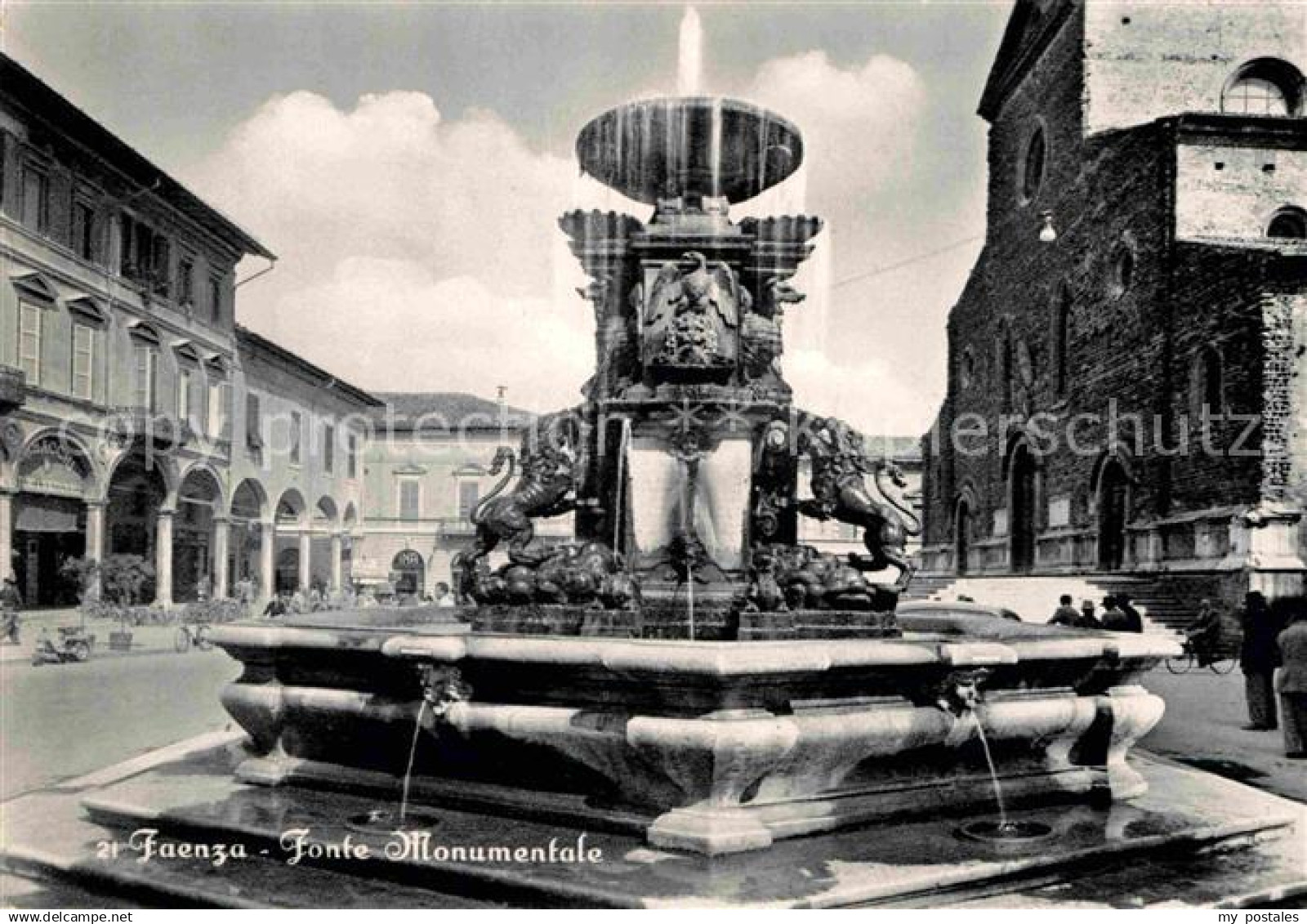 72756955 Faenza Fonte Monumentale