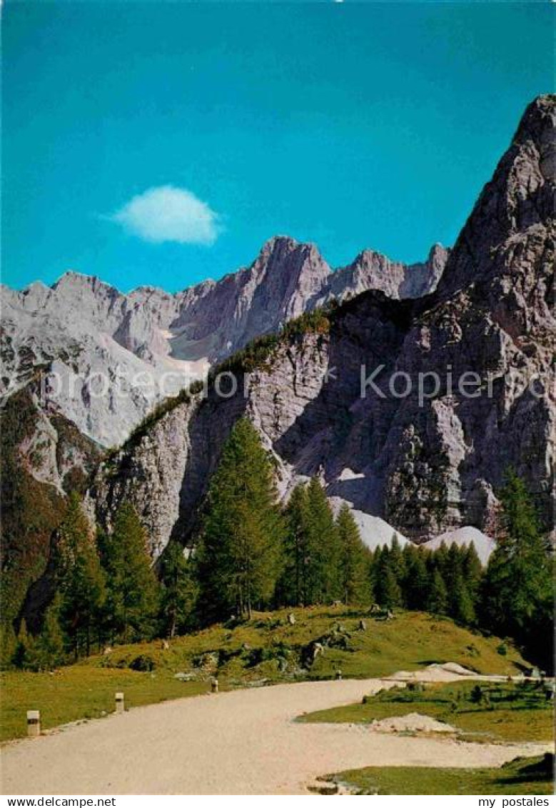 72769273 Slovenia Slowenien Skrlatica Berg Julische Alpen